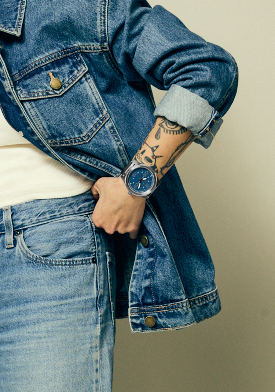 NIXON Corporal Stainless Steel Silver / Indigo Men's Watch | A3465246-00