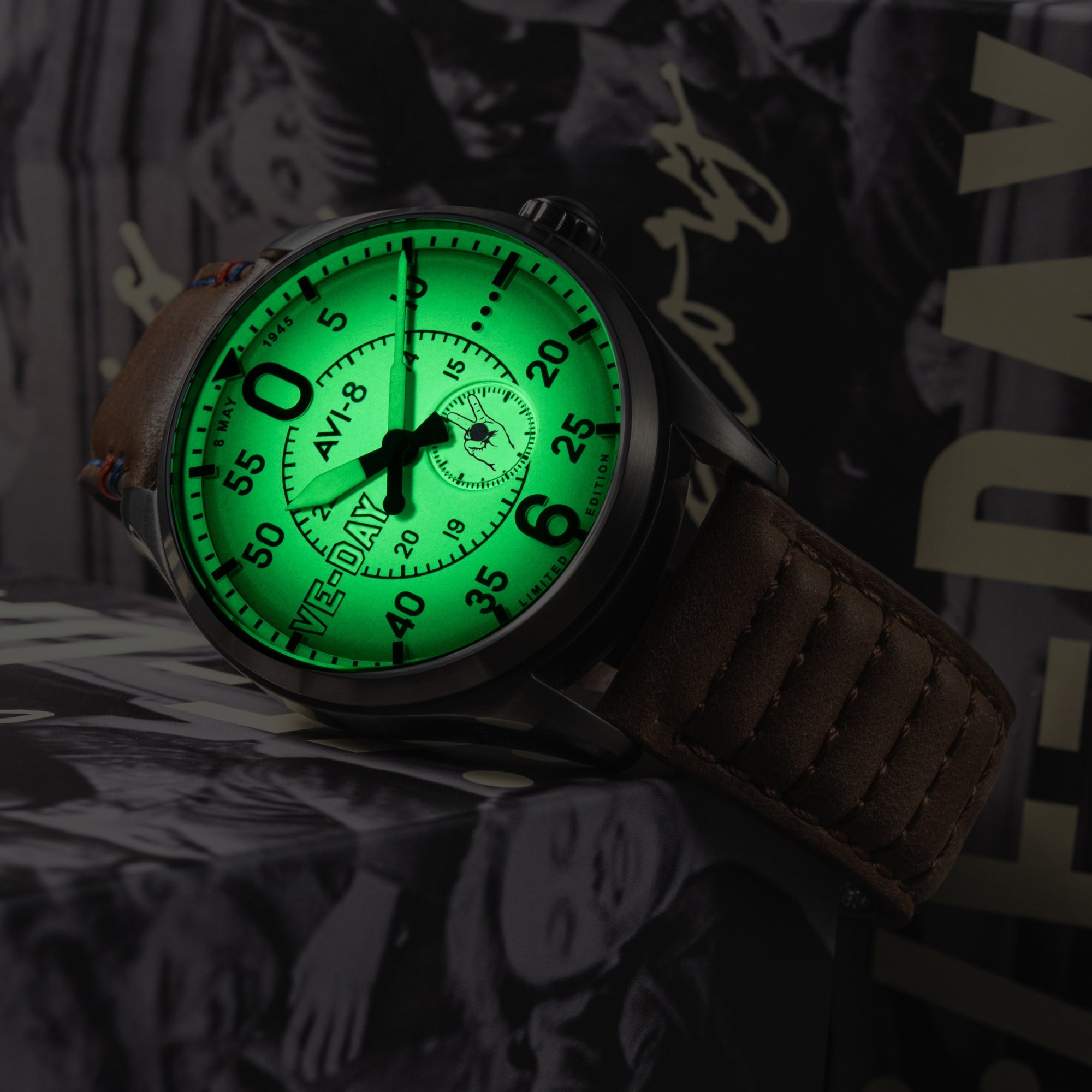 AVI-8 Type 300 Automatic Ve-Day 80Th Limited Edition Valour Canvas
