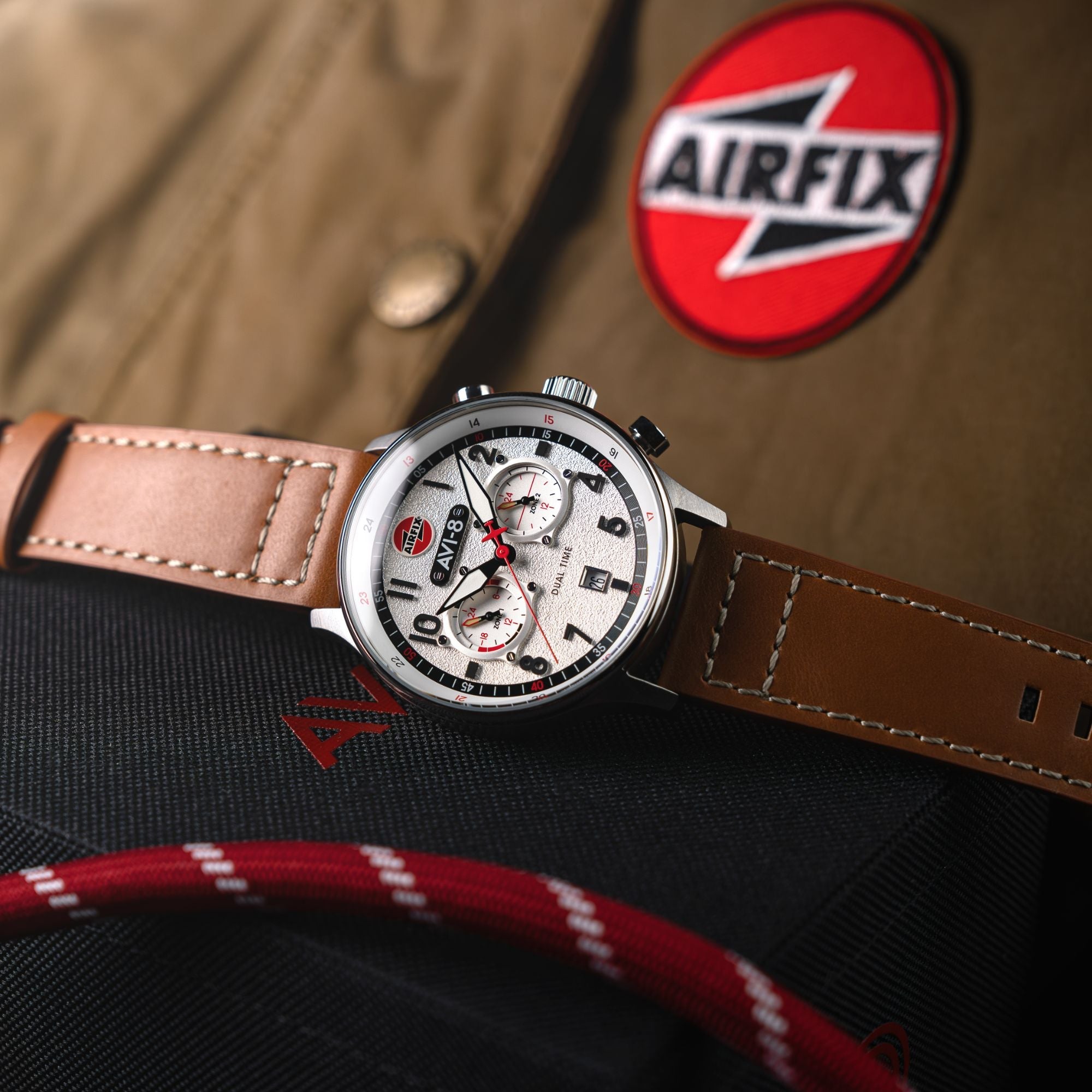 AVI-8 Carey Dual Time Airfix Edition Silver White
