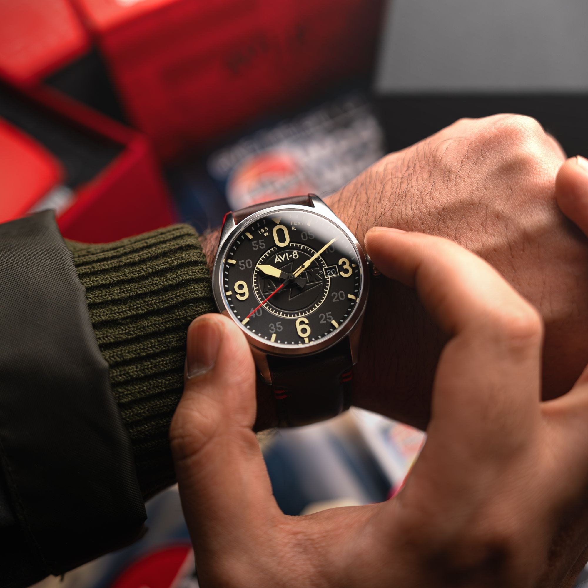 AVI-8 Smith Automatic Airfix Edition Granite Black