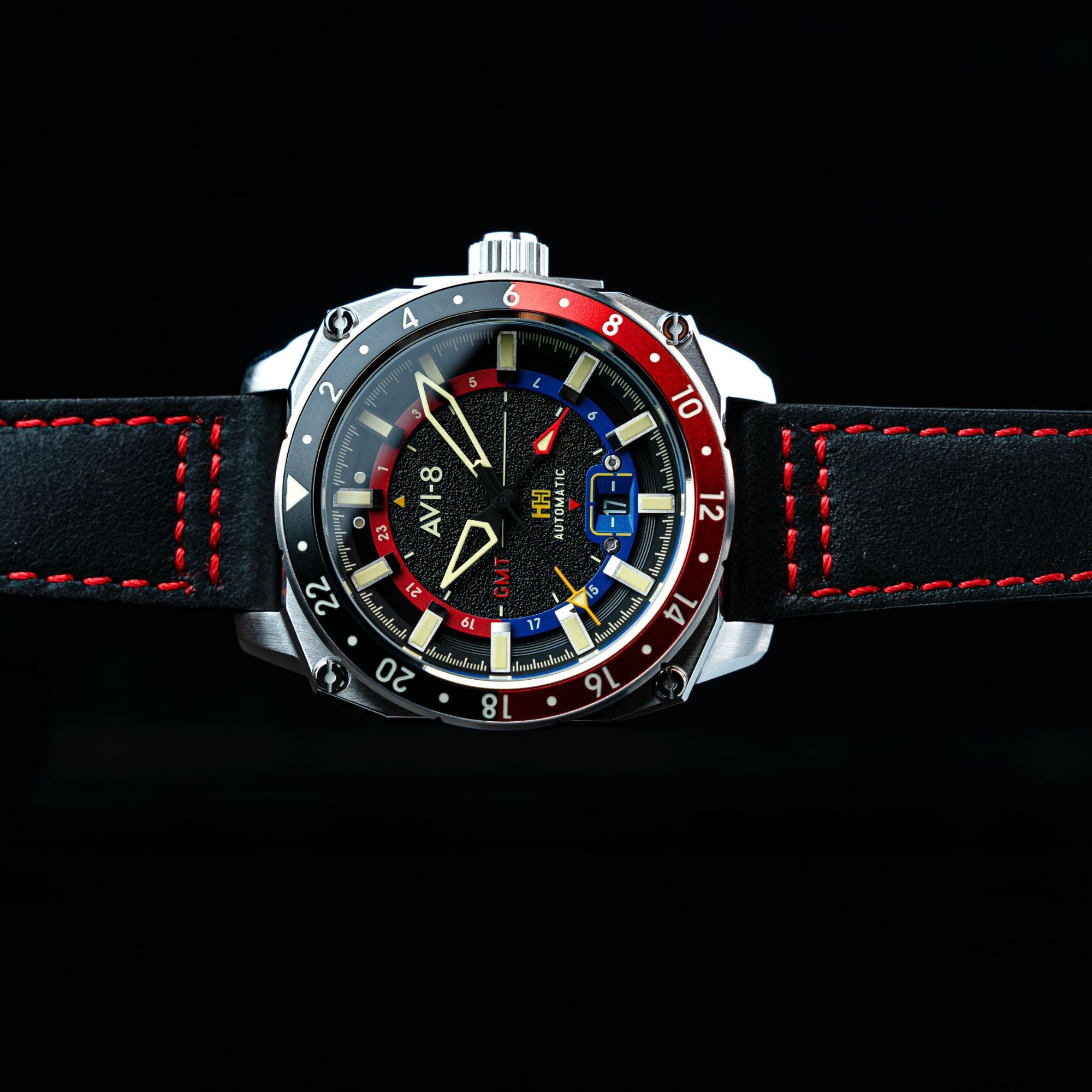 AVI-8 Hawker Hunter Atlas Gmt Automatic Devil Black Av 4122 01