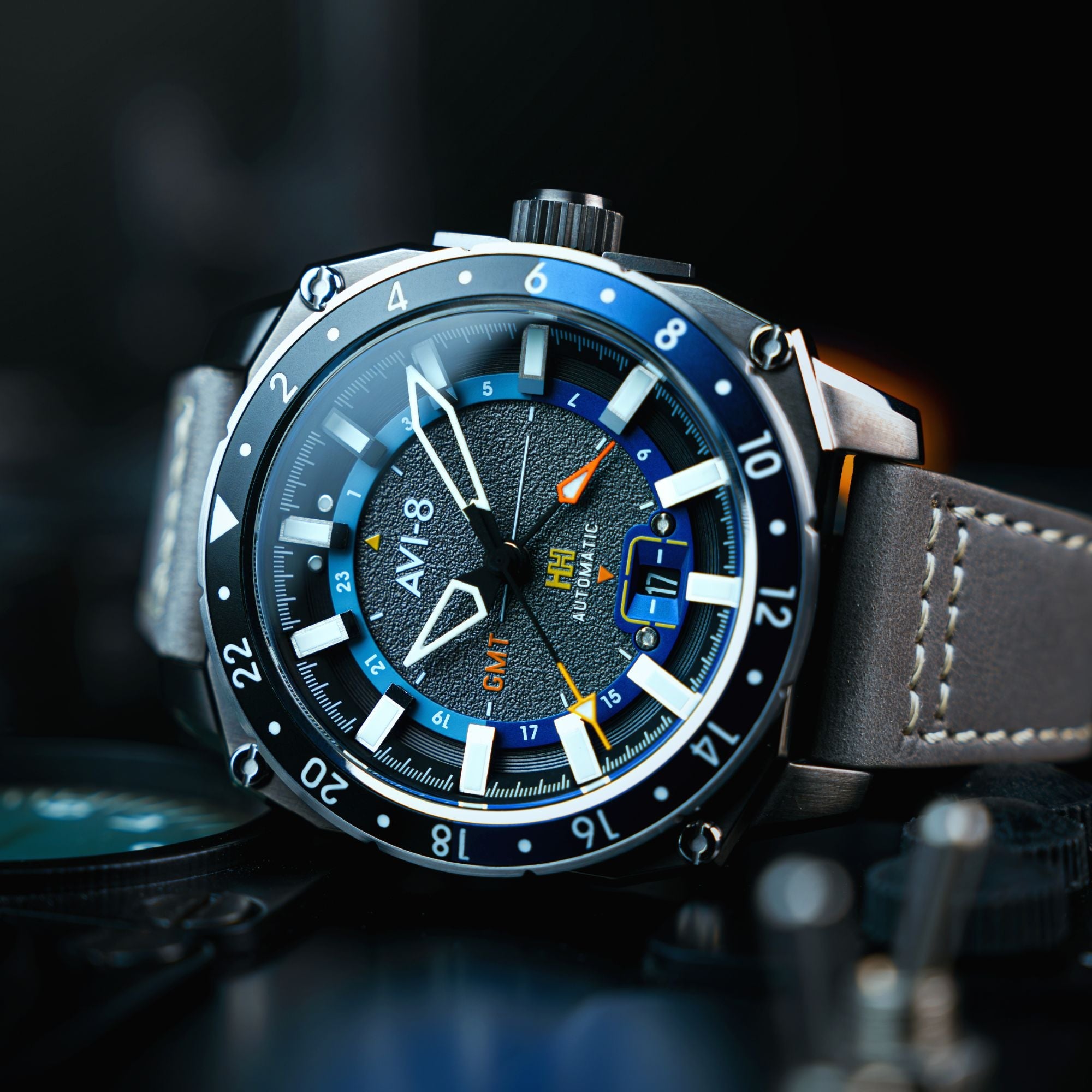 AVI-8 Atlas Gmt Automatic Mist Grey