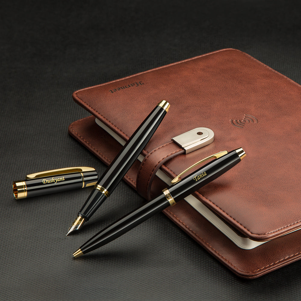 Sheaffer 100 Fountain Pen Gloss Black Gold Trim | E0932253-30