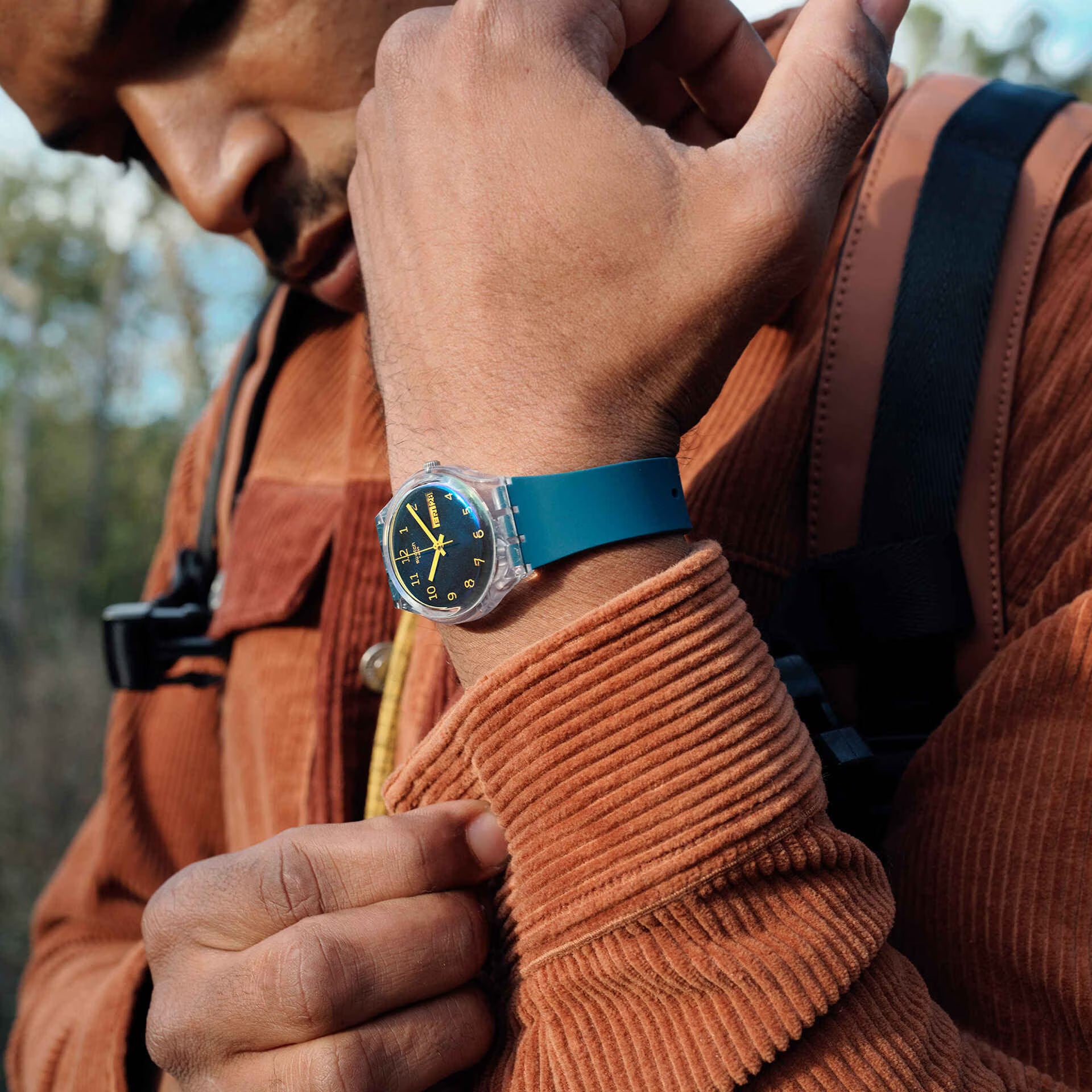 Swatch Blue Away Blue Dial and Blue Rubber Strap 34mm Unisex Watch | SO28K700