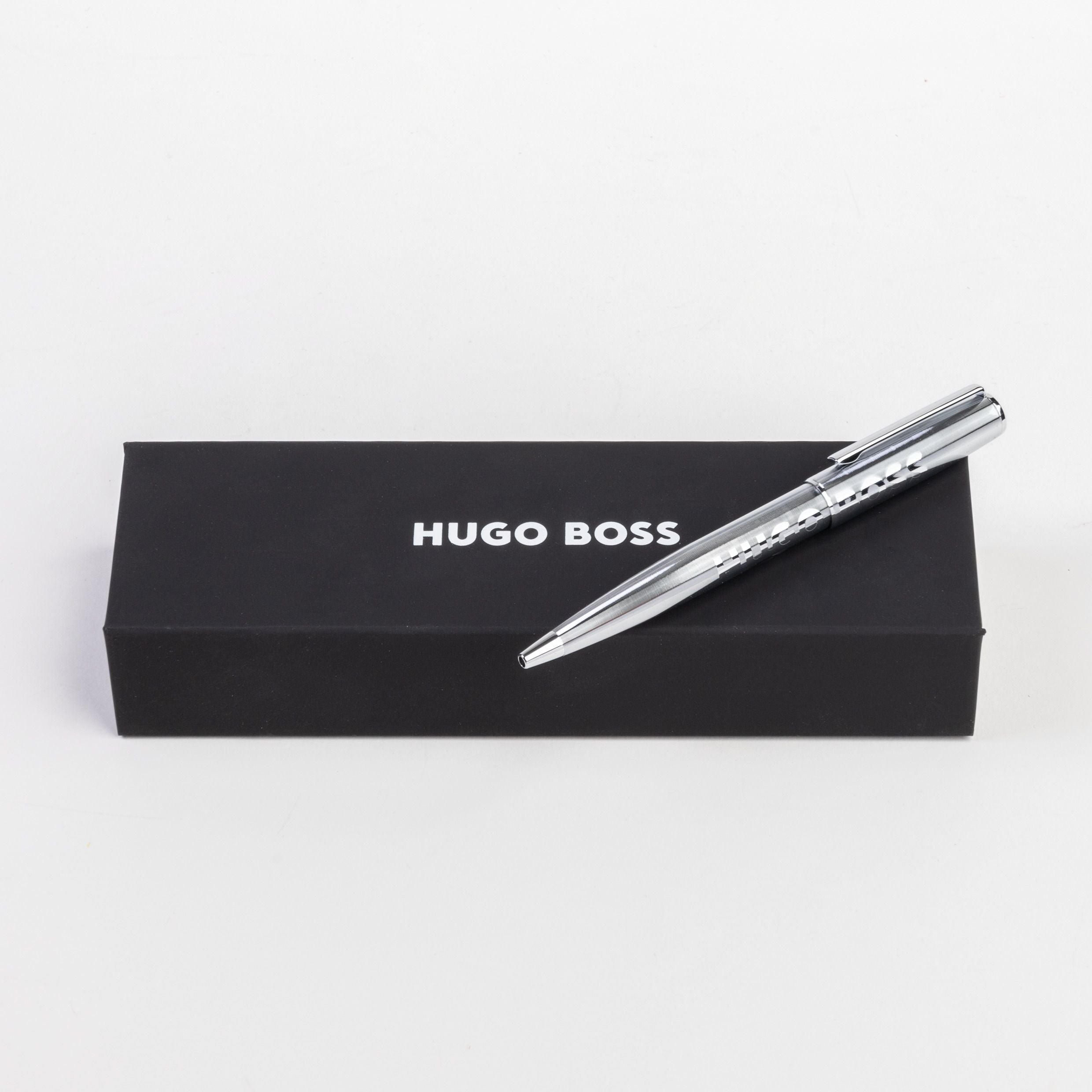 HUGO BOSS HSH2094B-Ballpoint pen Label Chrome