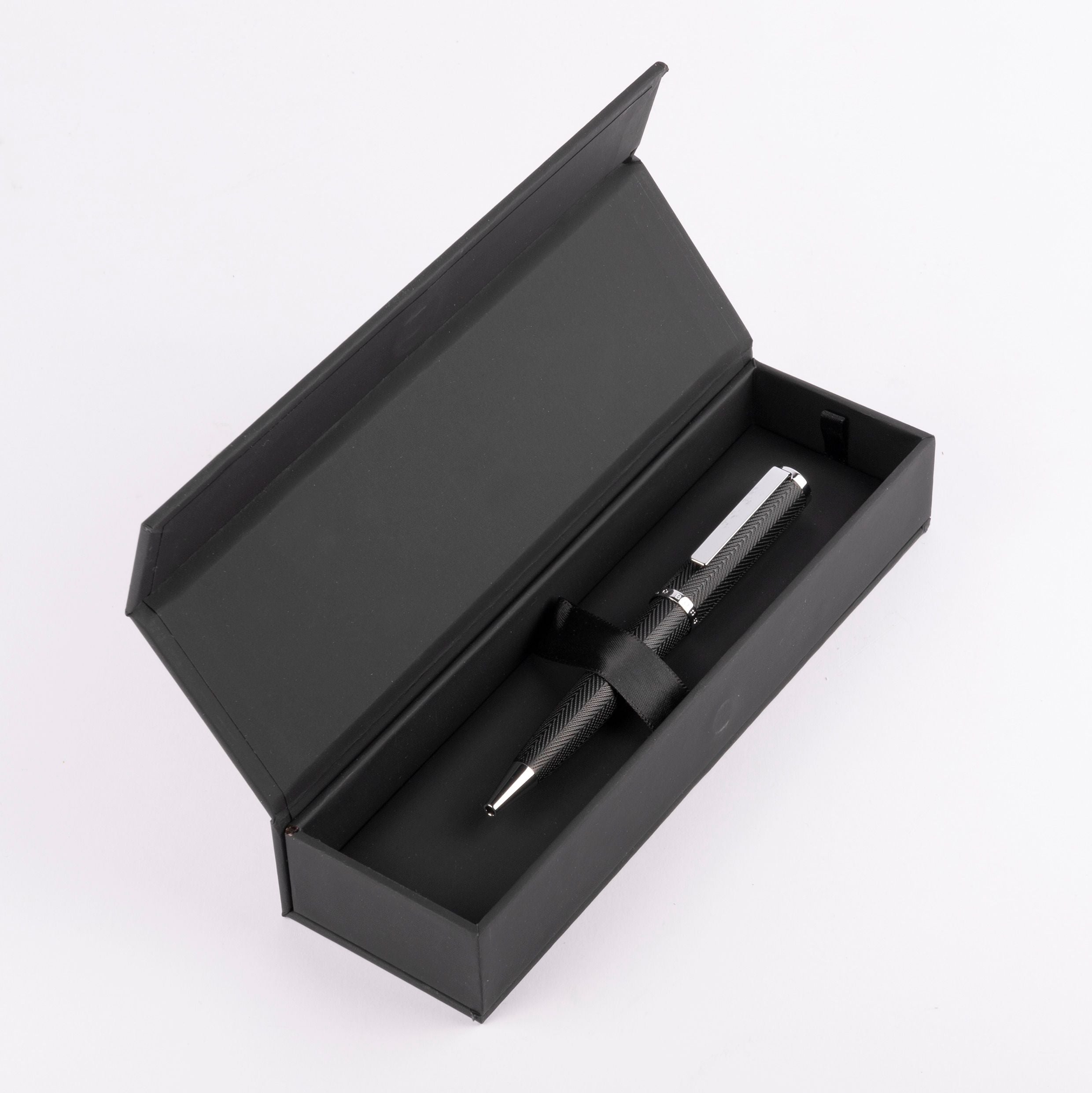 HUGO BOSS HSI1064B-Ballpoint pen Formation Herringbone Chrome