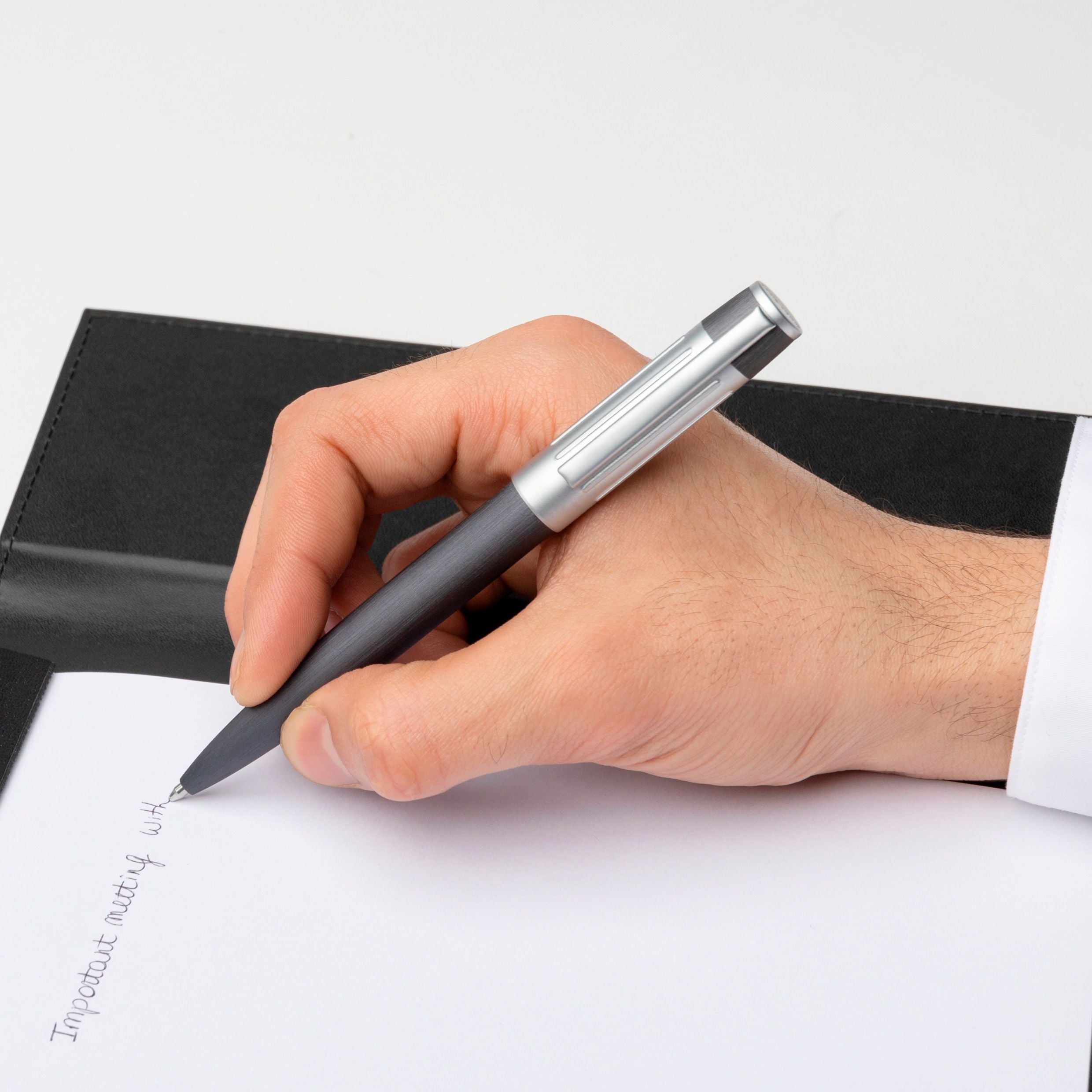 HUGO BOSS HSV3064D-Ballpoint pen Gear Ribs Gun