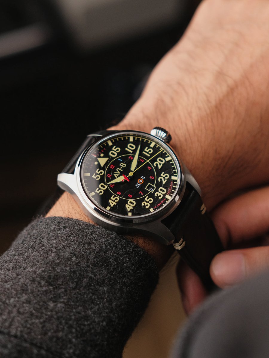 AVI - 8 Clowes Automatic Kenley | TIME Watches