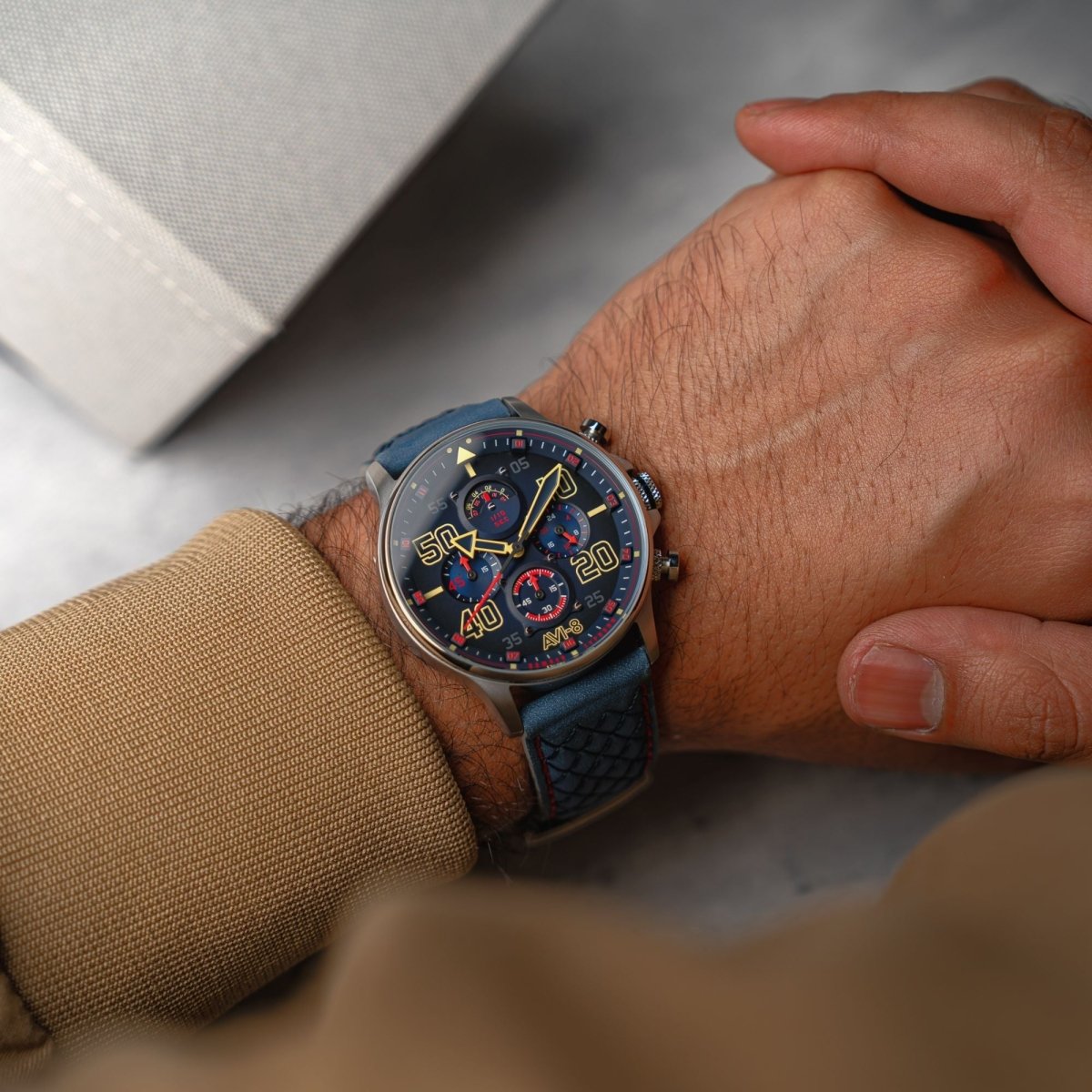 AVI - 8 Coningham Chronograph Rumbold | TIME Watches
