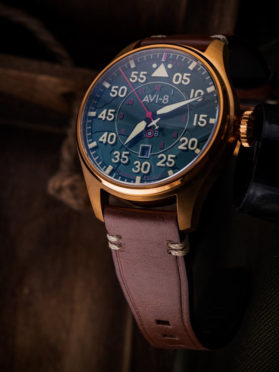 AVI - 8 Hawker Hurricane Clowes Automatic Northolt Men's Watch | AV - 4097 - 04 | TIME Watches