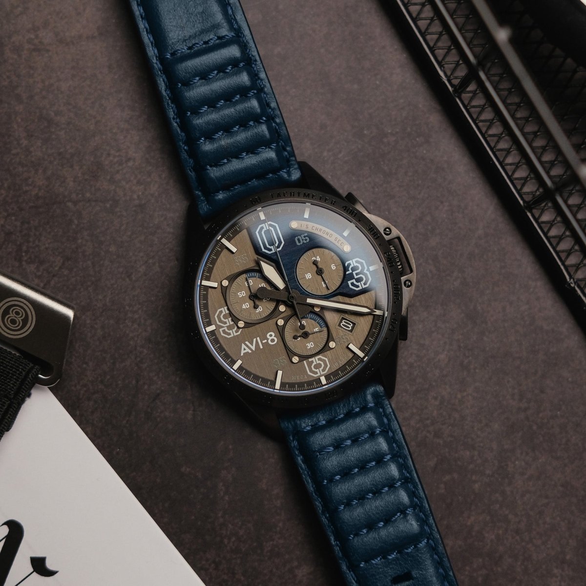 AVI - 8 P51 Mustang Blakeslee Meca Quartz Chronograph Air Blue Av 4077 04 | TIME Watches