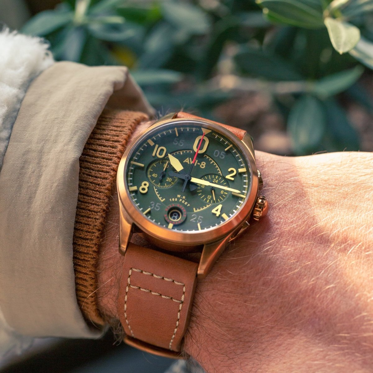AVI - 8 Spitfire Lock Chronograph Bronze Green Av 4089 02 | TIME Watches