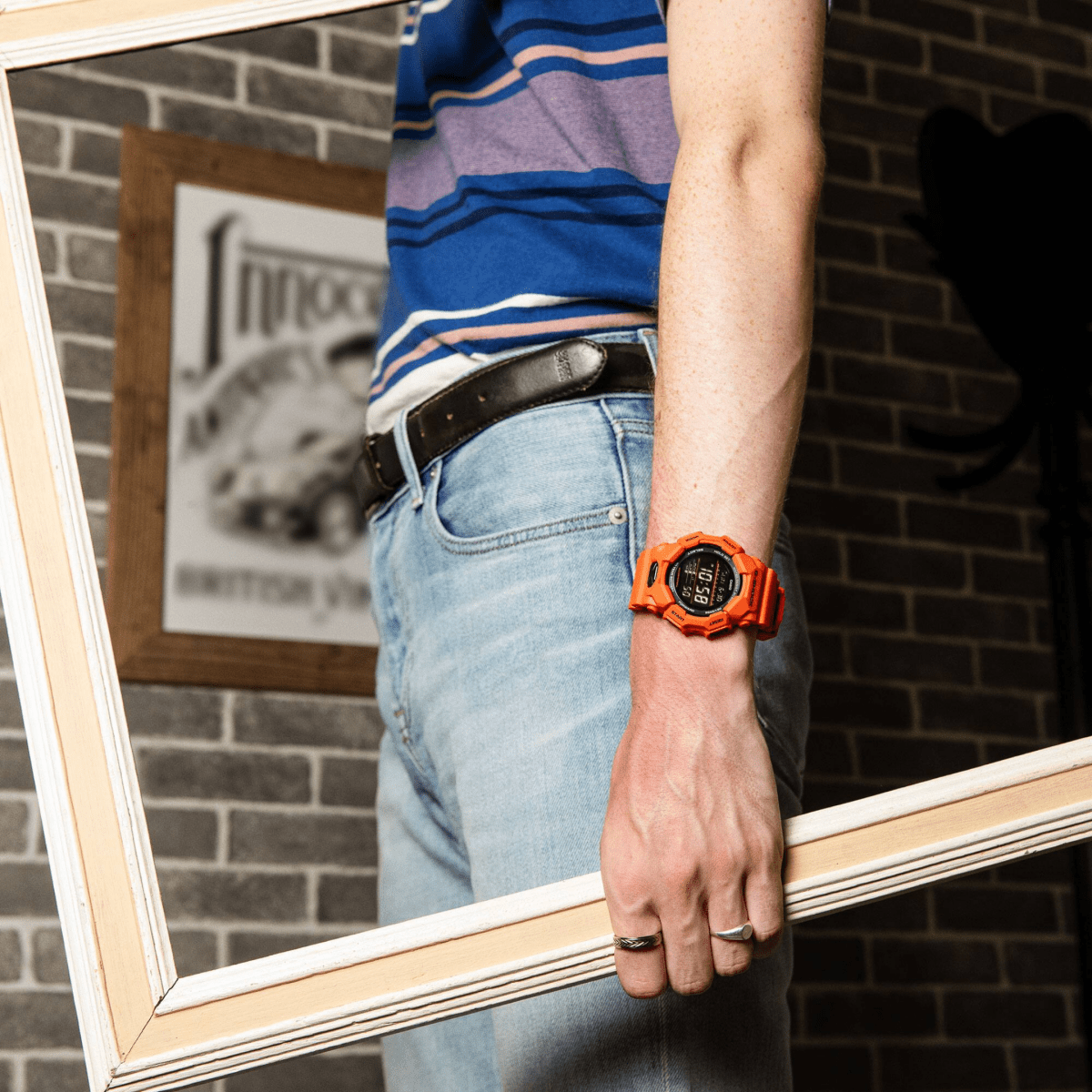 CASIO G - Shock Standard Digital Orange Men's Watch | GD - 010 - 4DR | TIME Watches