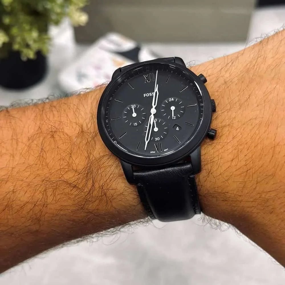 Fossil Neutra Black Dial and Black Leather Strap 44mm Men's Watch | FS5503 | TIME Watches