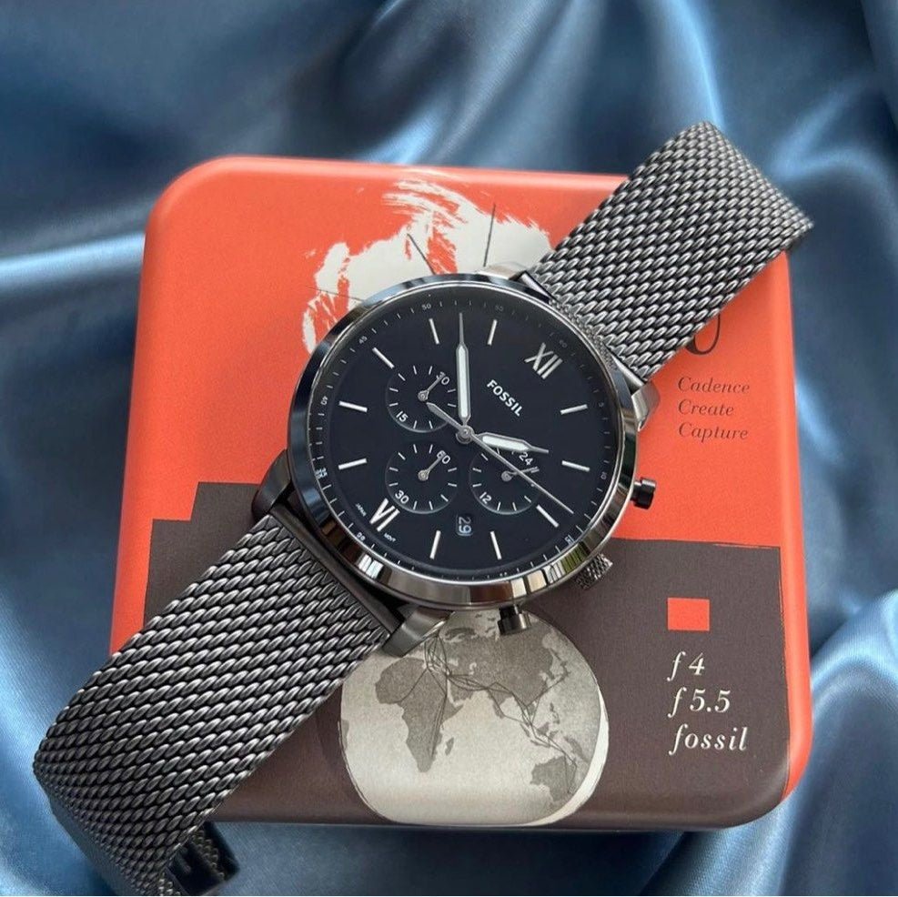 Fossil Neutra Chronograph Men’s Watch | FS5699 | Time Watch Specialists