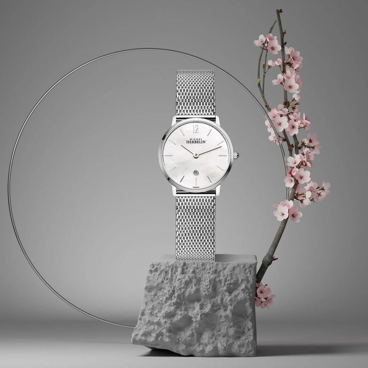 HERBELIN City Quartz Milanese Mesh Mother of Pearl Dial 30mm Women's Watch | 16915/19B | TIME Watches