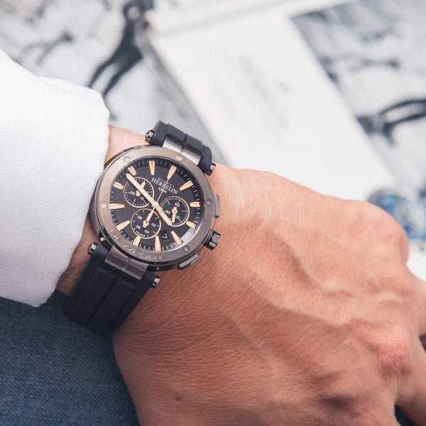 HERBELIN Newport Chronograph Gunmetal / Black / Rose Gold Accents 43mm Men's Watch | 37688/G33TCA | TIME Watches