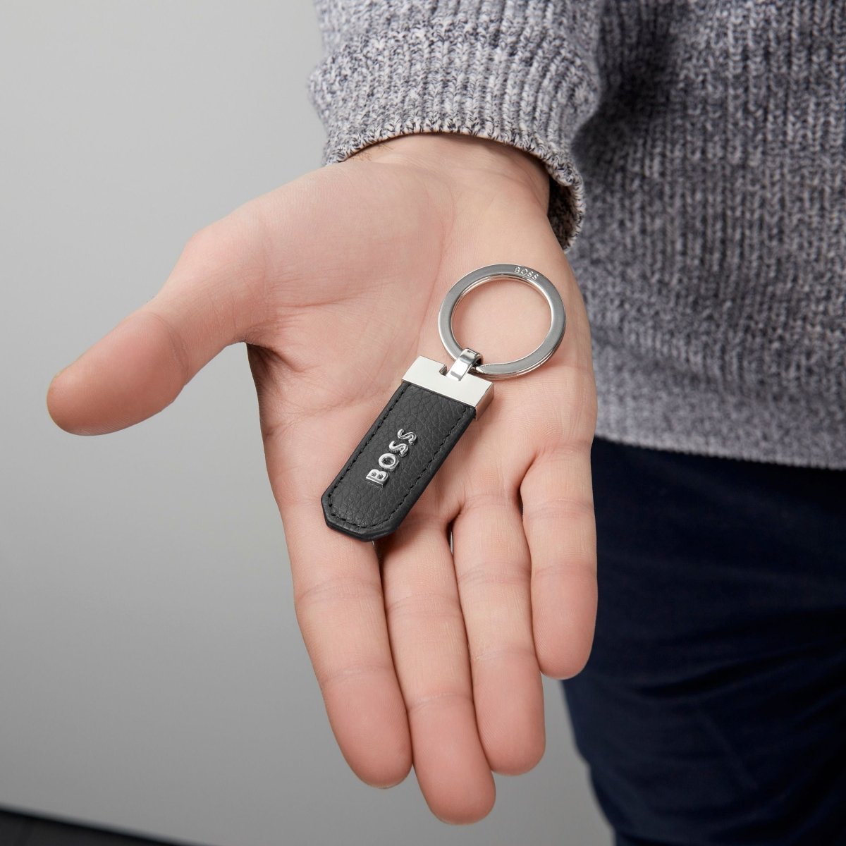 HUGO BOSS Classic Grained Black Key Ring | HAK416A | TIME Watches