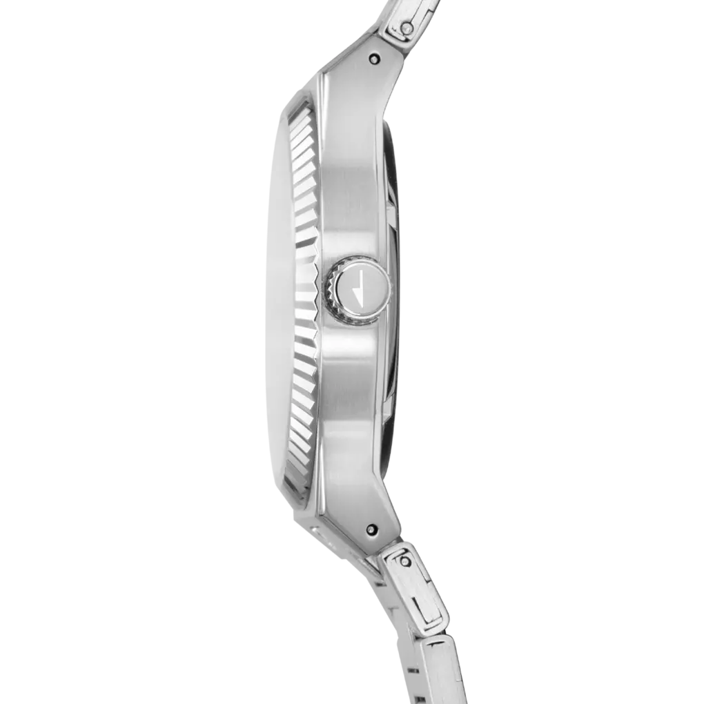 Lotus Freedom GTS 40mm Silver Dial Calendar Stainless Steel Men's Watch | 18835/1