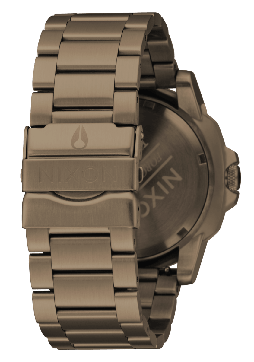 NIXON Smyth 44 Red Dial and Gold Steel Bracelet 44mm Men's Watch | A14145262 - 00 | TIME Watches