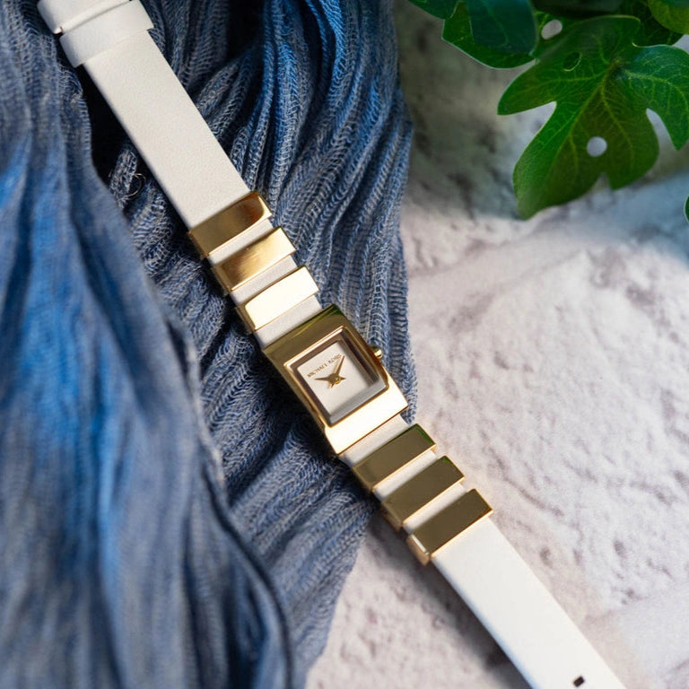 Michael Kors Darrington Gold Tone & Leather Women's Watch. | MK4899