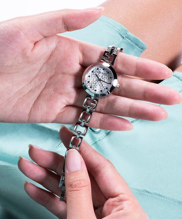 GUESS Silver-Tone Analog Woman's Watch | GW0549L1 | Time Watch Specialists