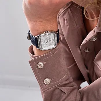 GUESS Silver Tone Case Navy Genuine Leather Woman's Watch | GW0309L1