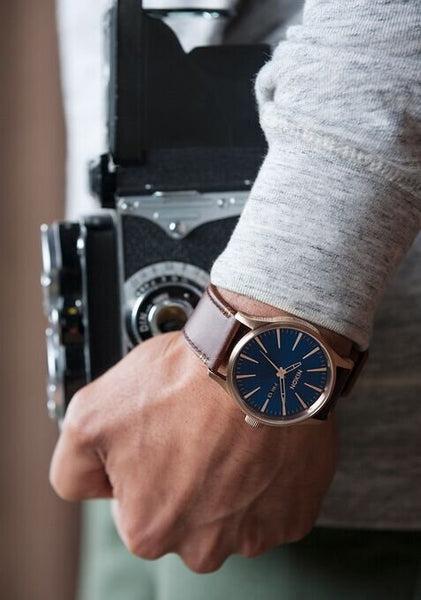 NIXON Sentry Leather Mens Watch
