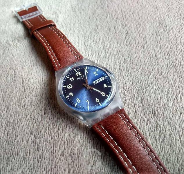 Swatch Windy Dune Unisex Watch - GE709 | Time Watch Specialists