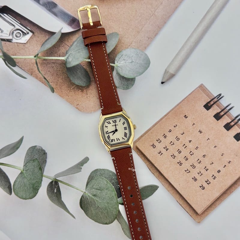 Fossil Harlow Three-Hand, Gold-Tone Stainless Steel Women's Watch | ES5364