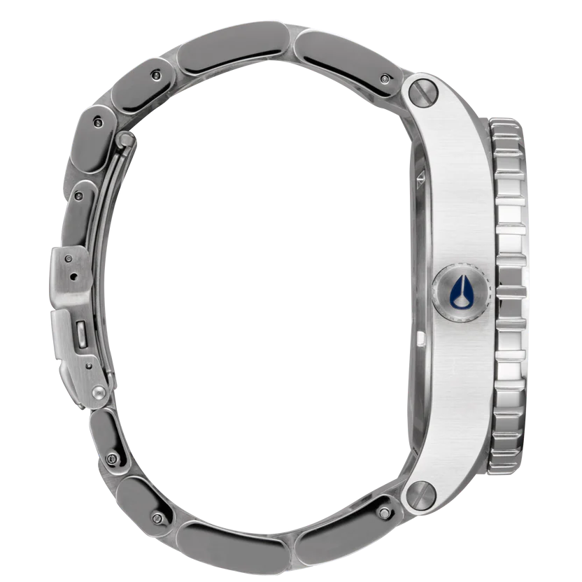 NIXON 51-30 Blue Dial Stainless Steel Bracelet Men’s Watch | A12465245-00