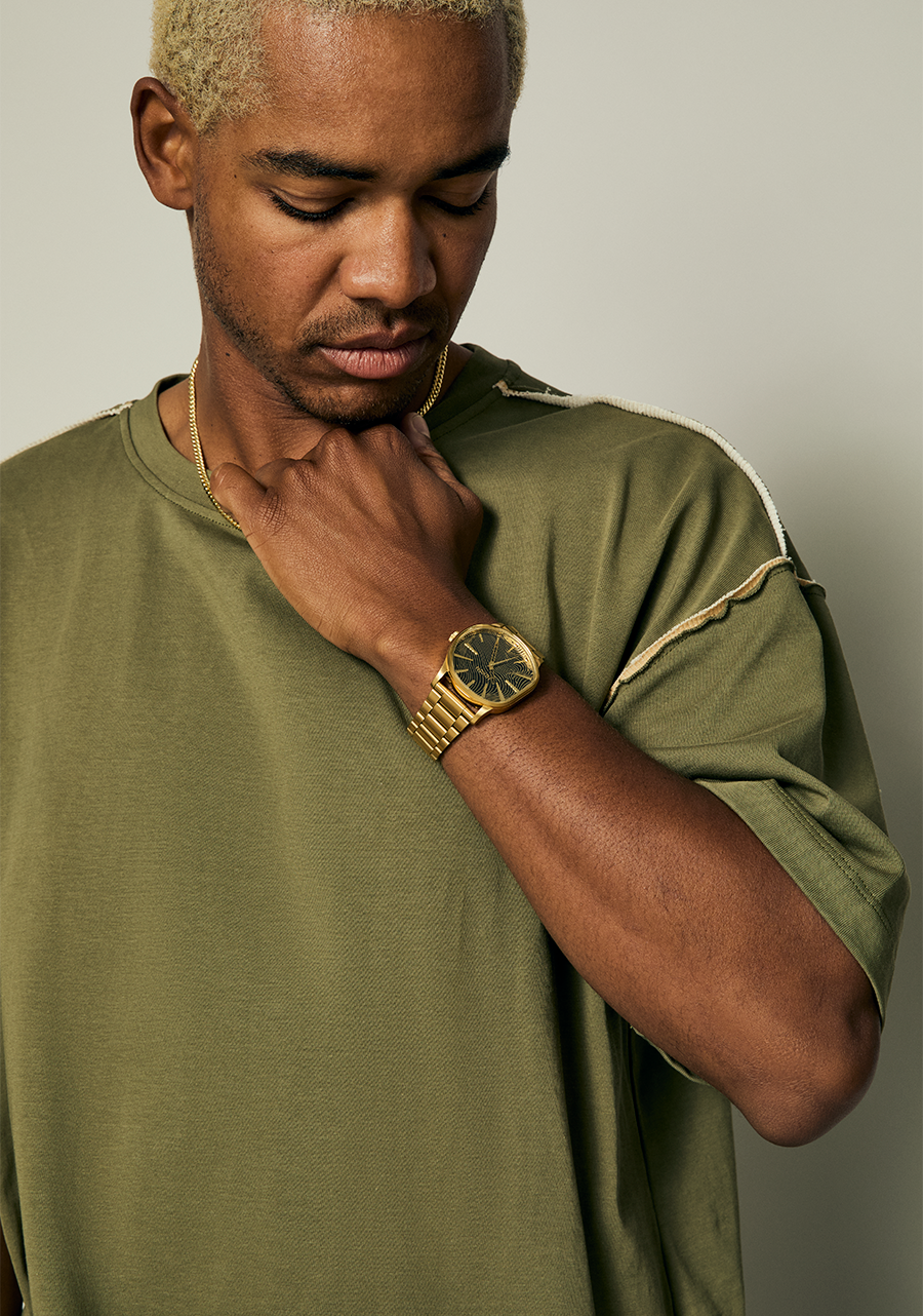 NIXON Sentry Wobble - 4th Dimension Gold / Black Unisex Watch | A14545358-00