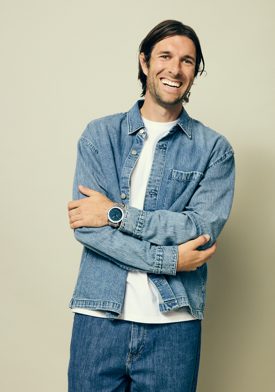 NIXON Corporal Stainless Steel Silver / Indigo Men's Watch | A3465246-00