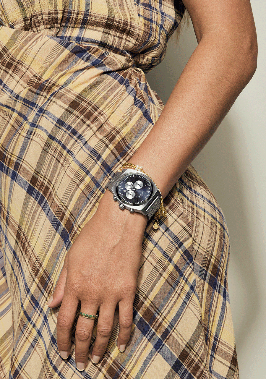 NIXON Time Teller Silver Dial and Blue Steel Bracelet 40mm Unisex Watch - view 10