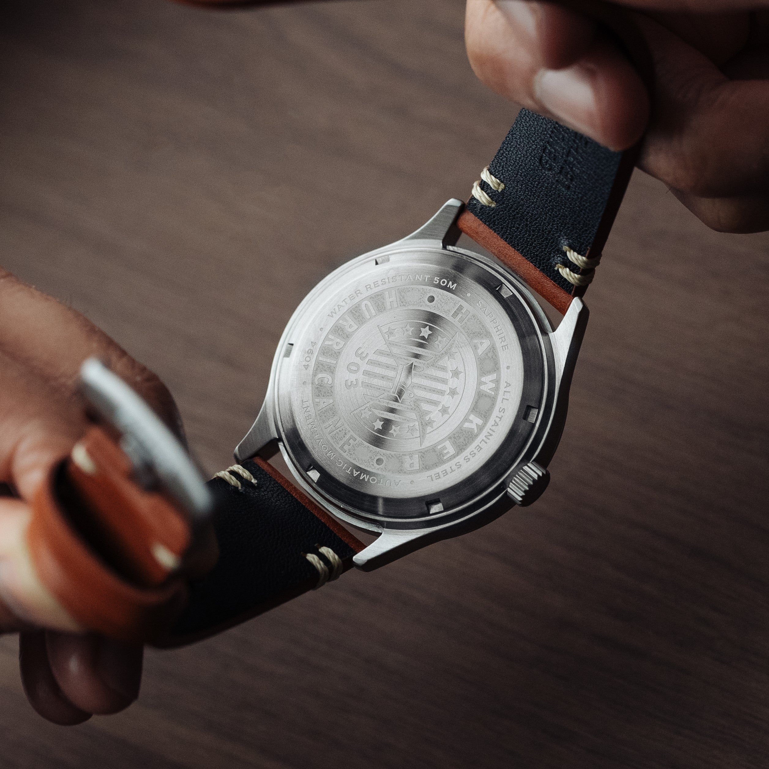 AVI-8 Kent Automatic Newton