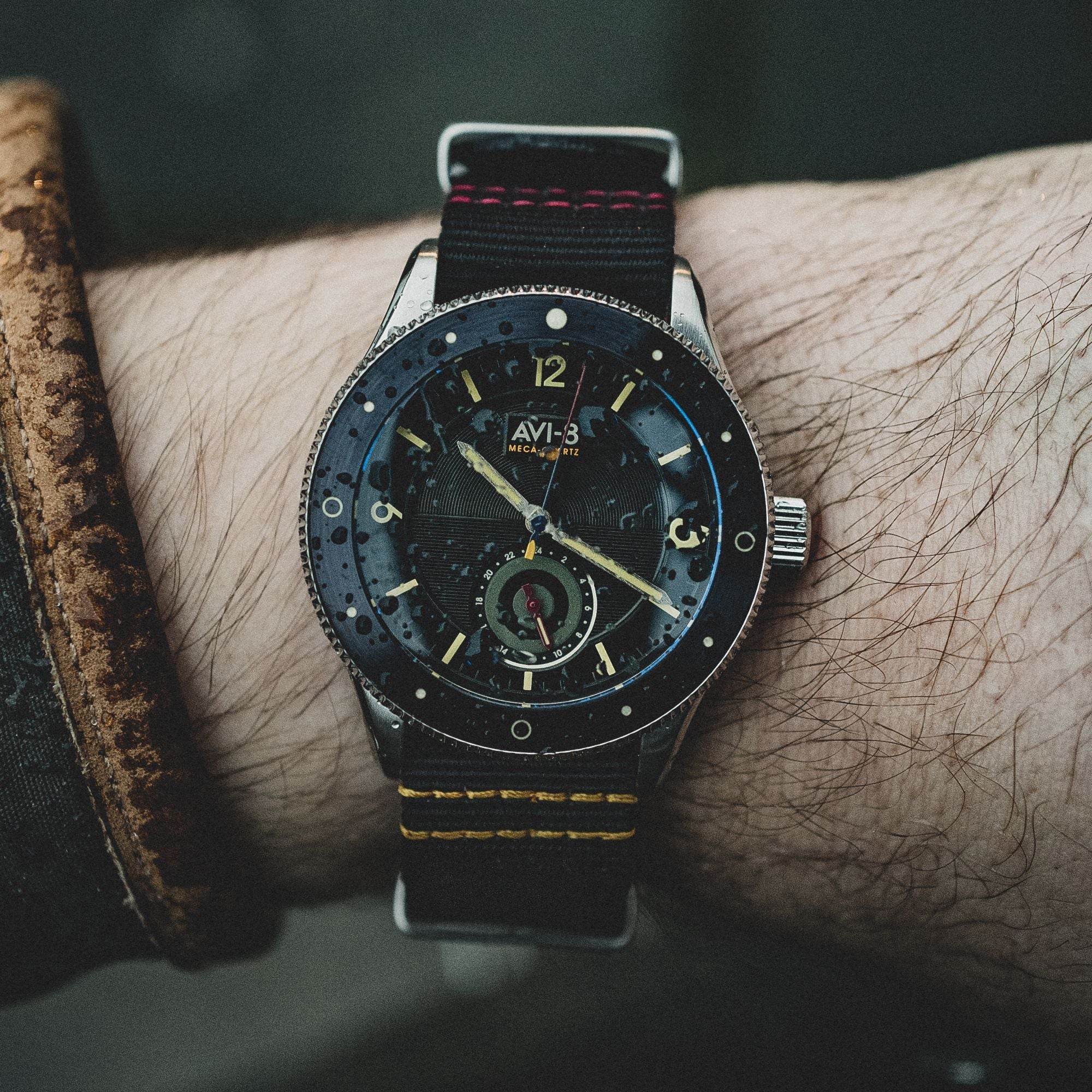 AVI-8 Airmaster Sector Meca-Quartz Raven Black