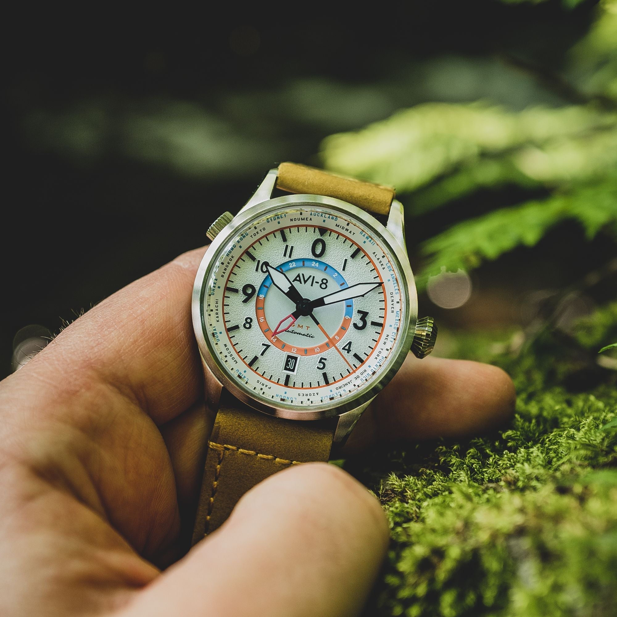 AVI-8 Wingman Worldtimer Gmt Automatic Sand Green