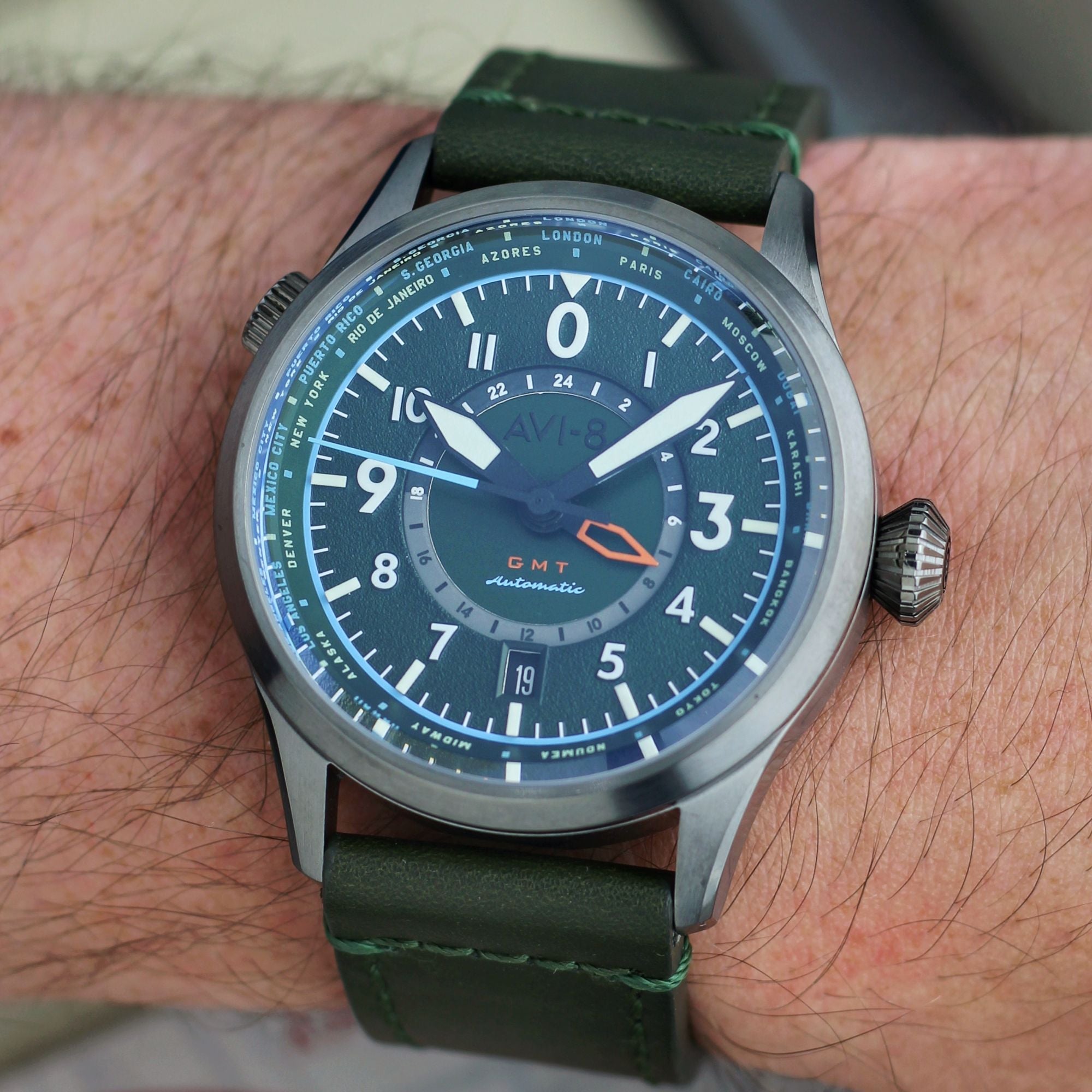AVI-8 Wingman Worldtimer Gmt Automatic Jungle Green