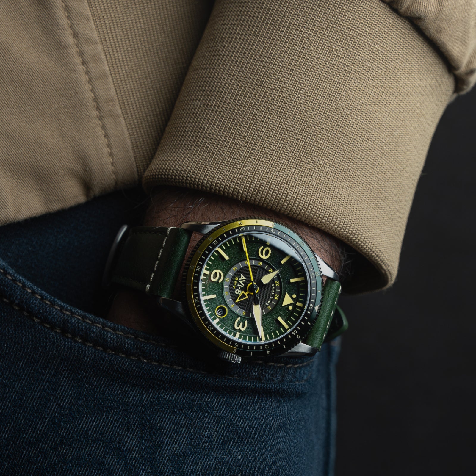 AVI-8 Airmaster Gmt Automatic Fuselage Green