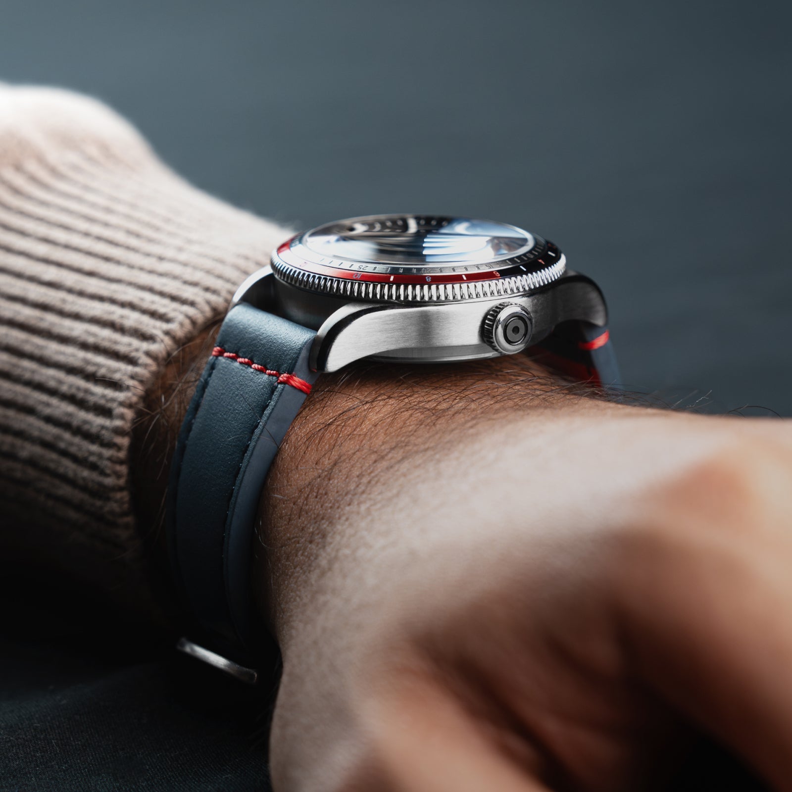 AVI-8 Flyboy Airmaster Gmt Automatic Cockpit Blue Av 4128 04