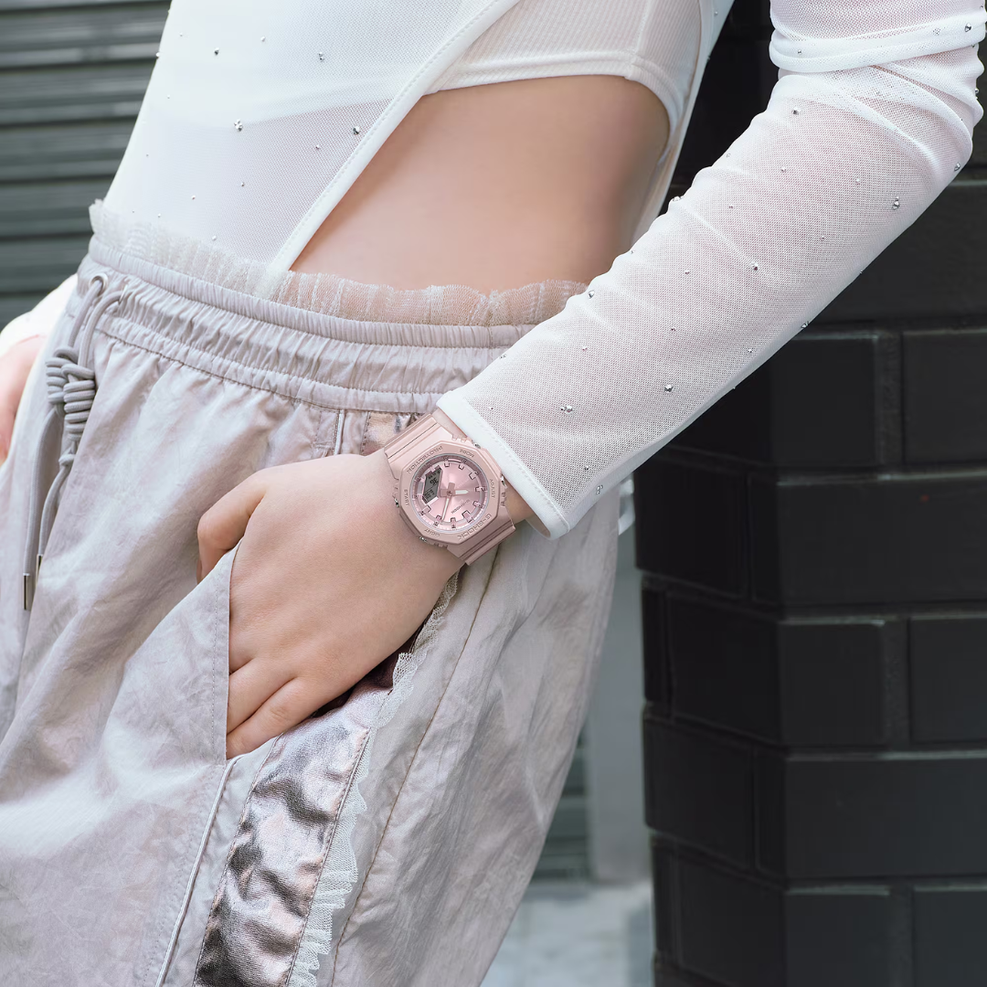 CASIO G-Shock Analog-Digital Women's Watch | GMA-P2100ST-4ADR