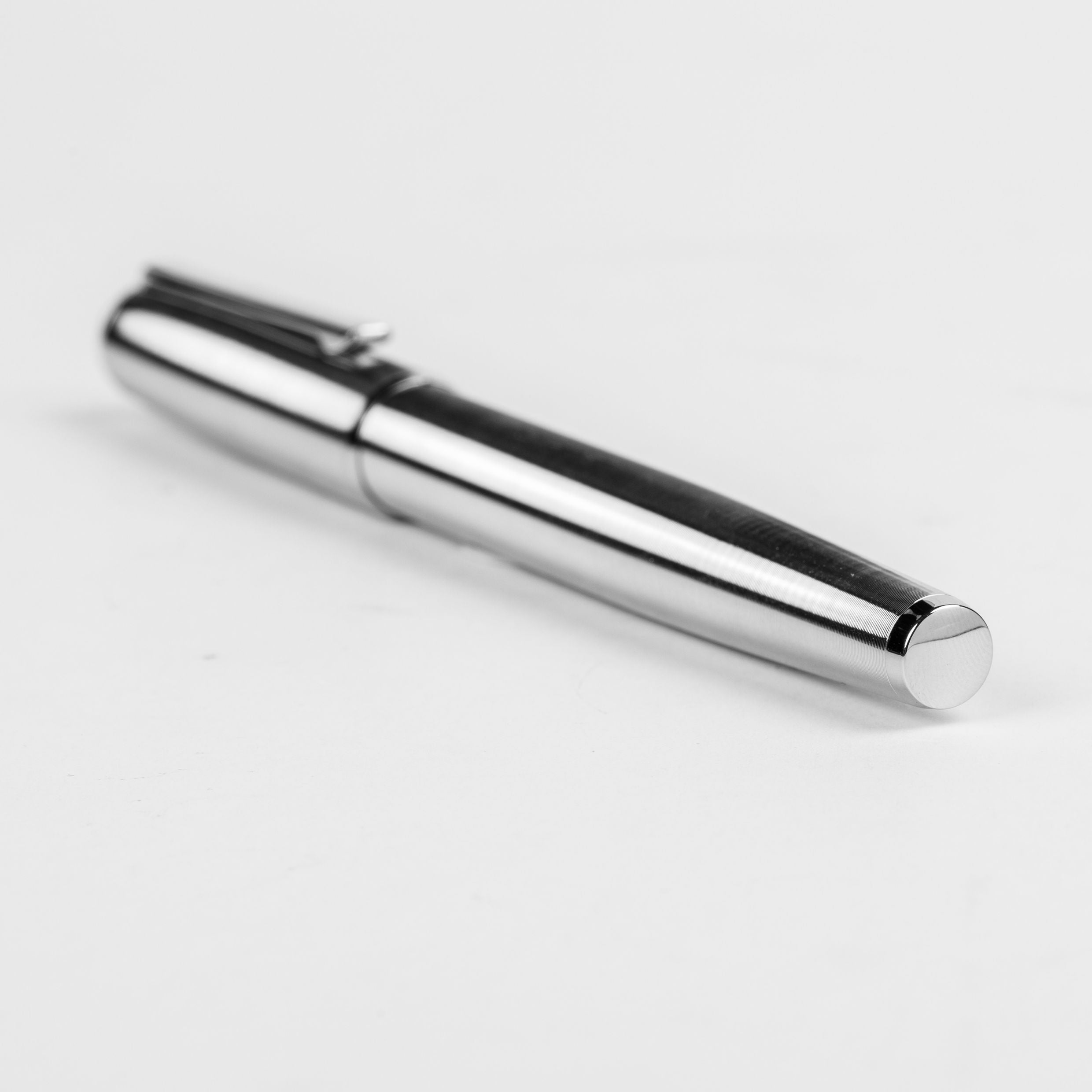 HUGO BOSS HSH2095B-Rollerball pen Label Chrome