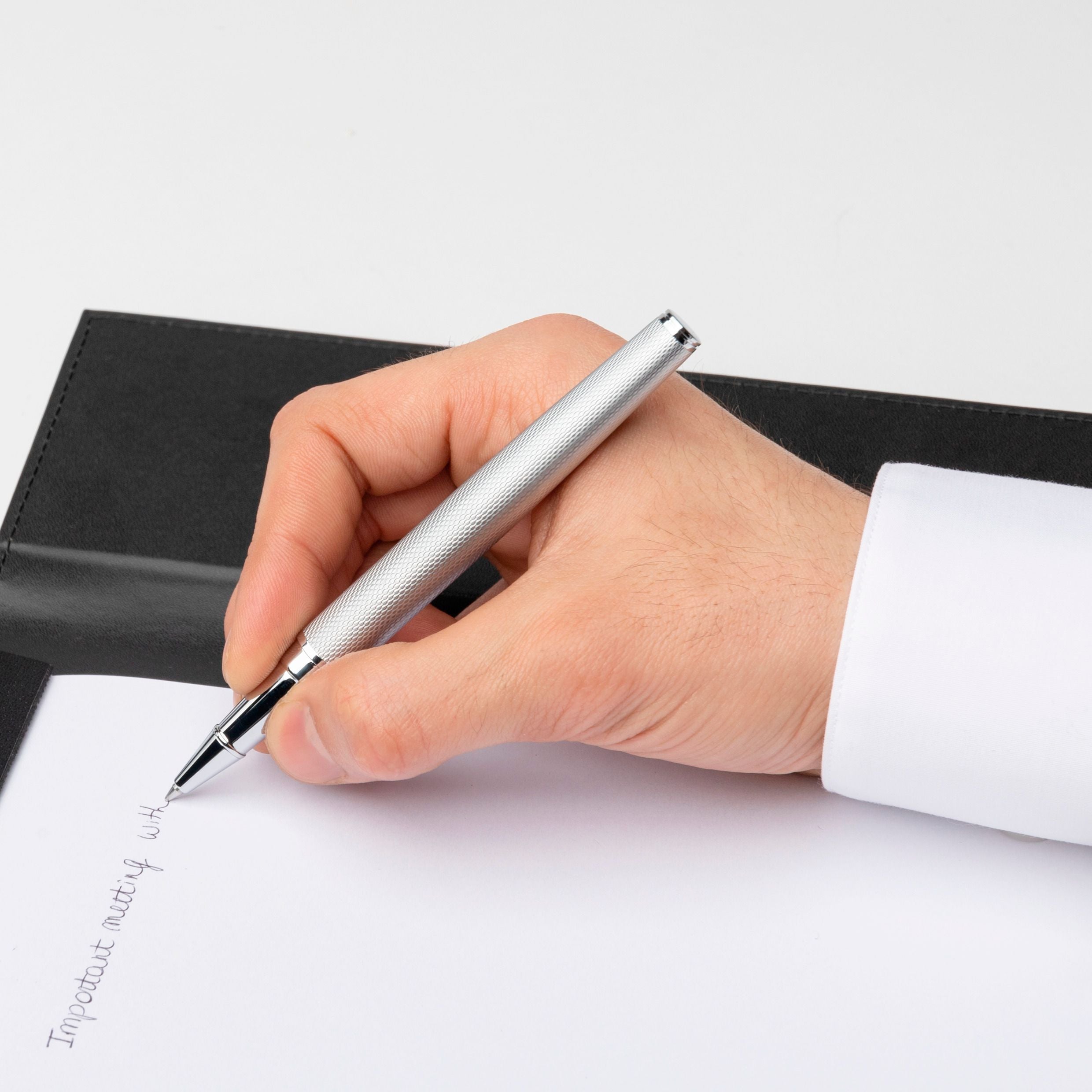 HUGO BOSS HSW3675B-Rollerball pen Loop Diamond Chrome