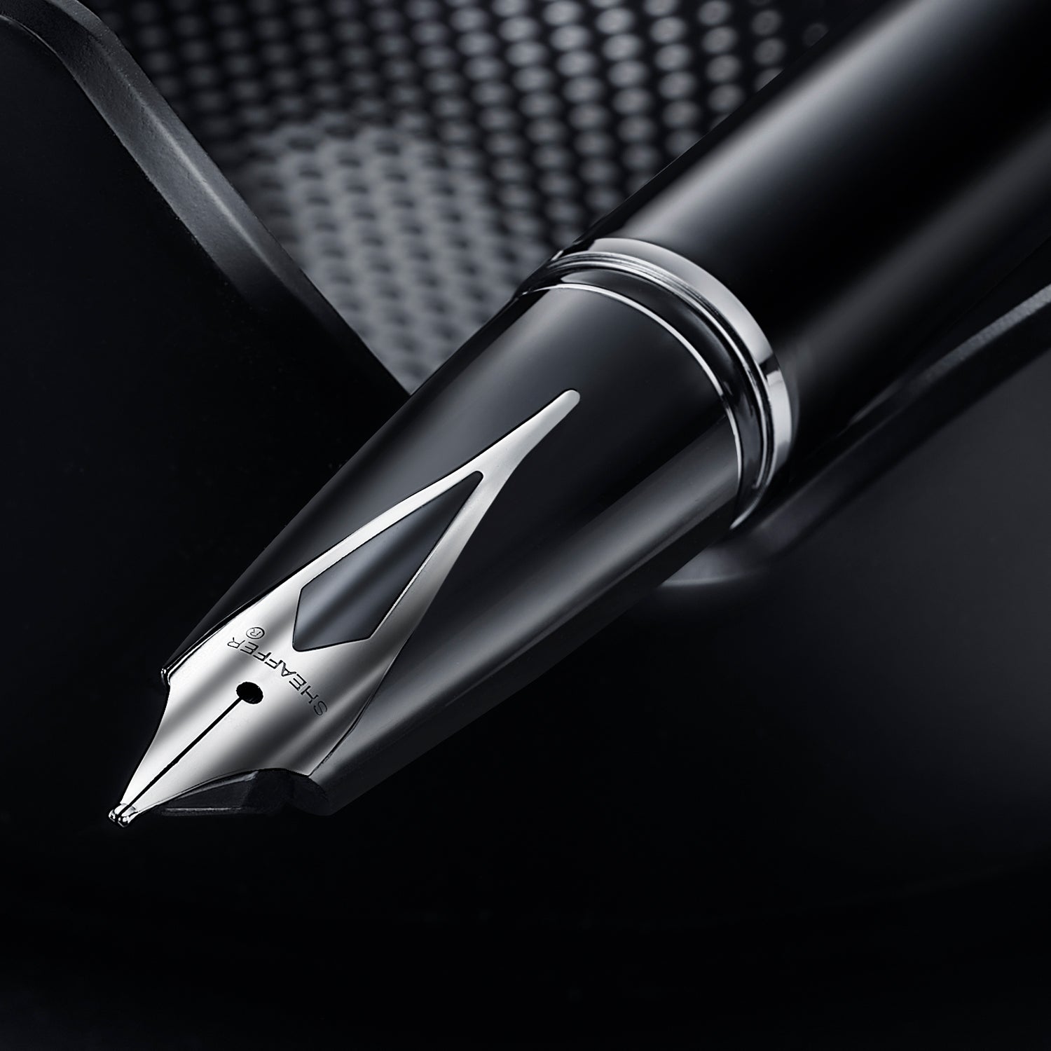 Sheaffer Legacy 9064 Glossy Black Inlaid Nib Fountain Pen (Medium) with Chrome-Plated Trims | E0906453
