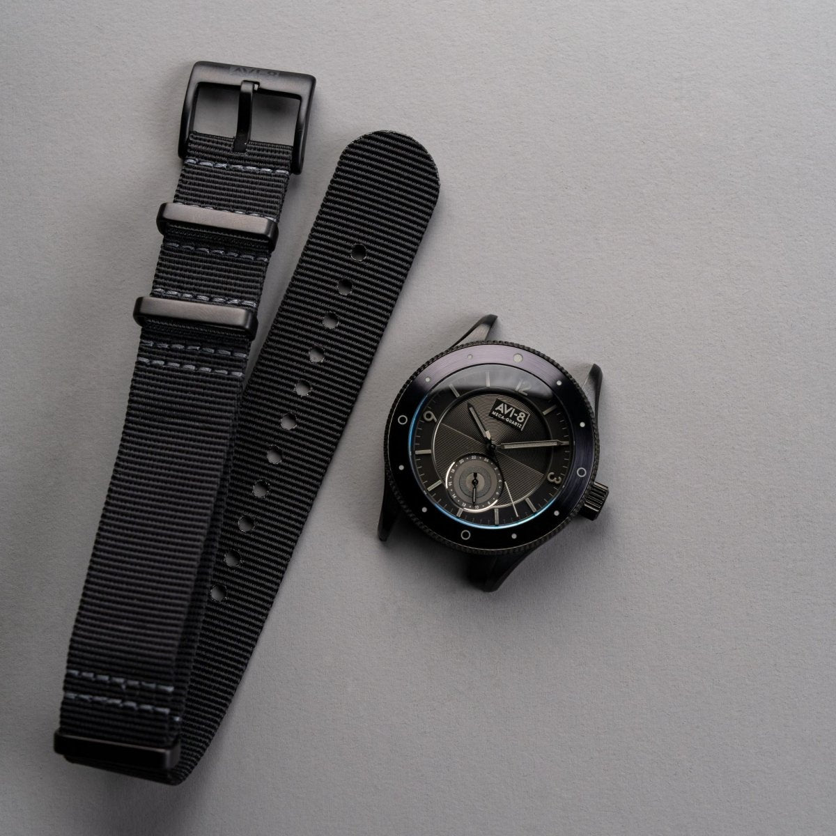 AVI - 8 Airmaster Sector Meca - Quartz Jet Black | TIME Watches