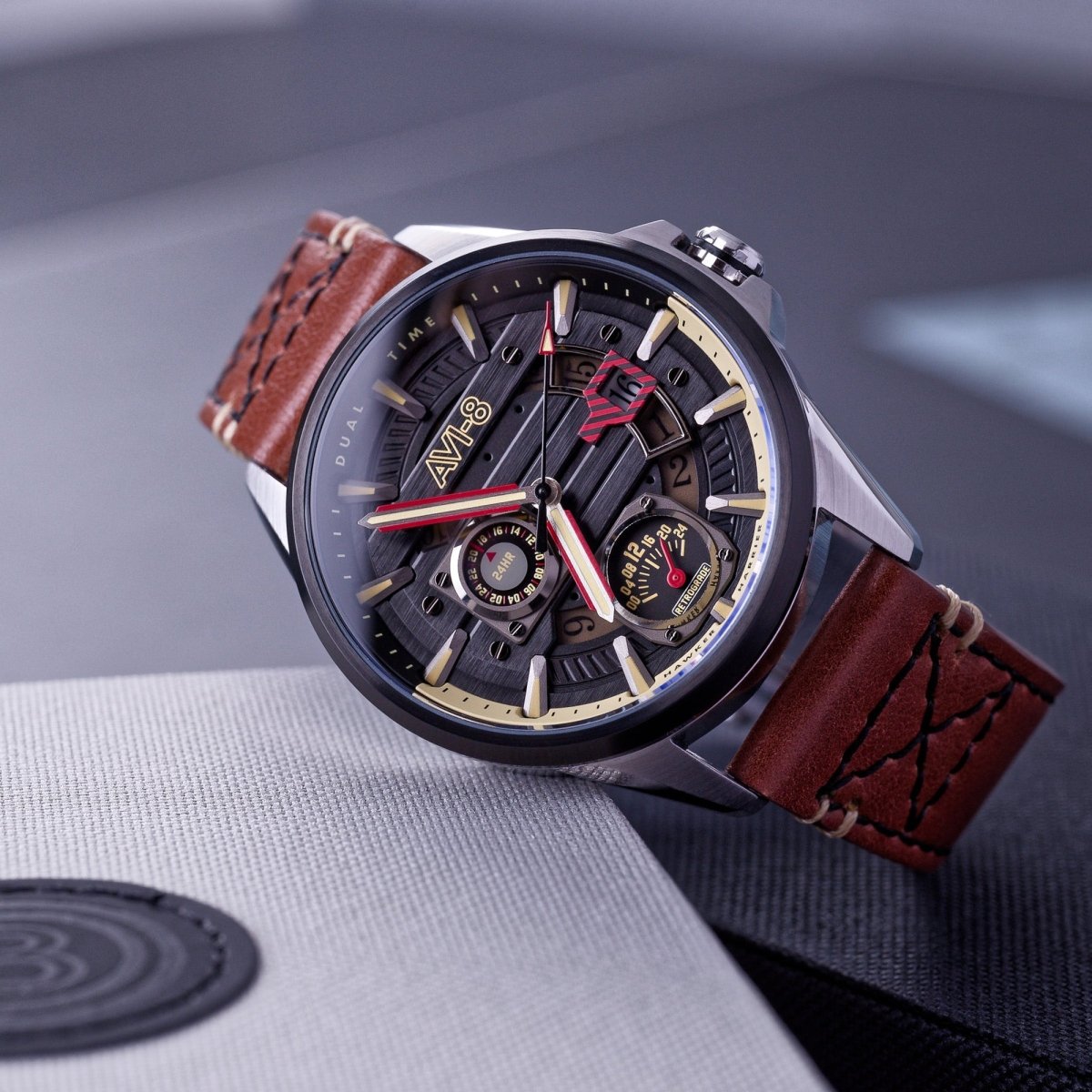 AVI - 8 Farley Multifunction Terrain | TIME Watches