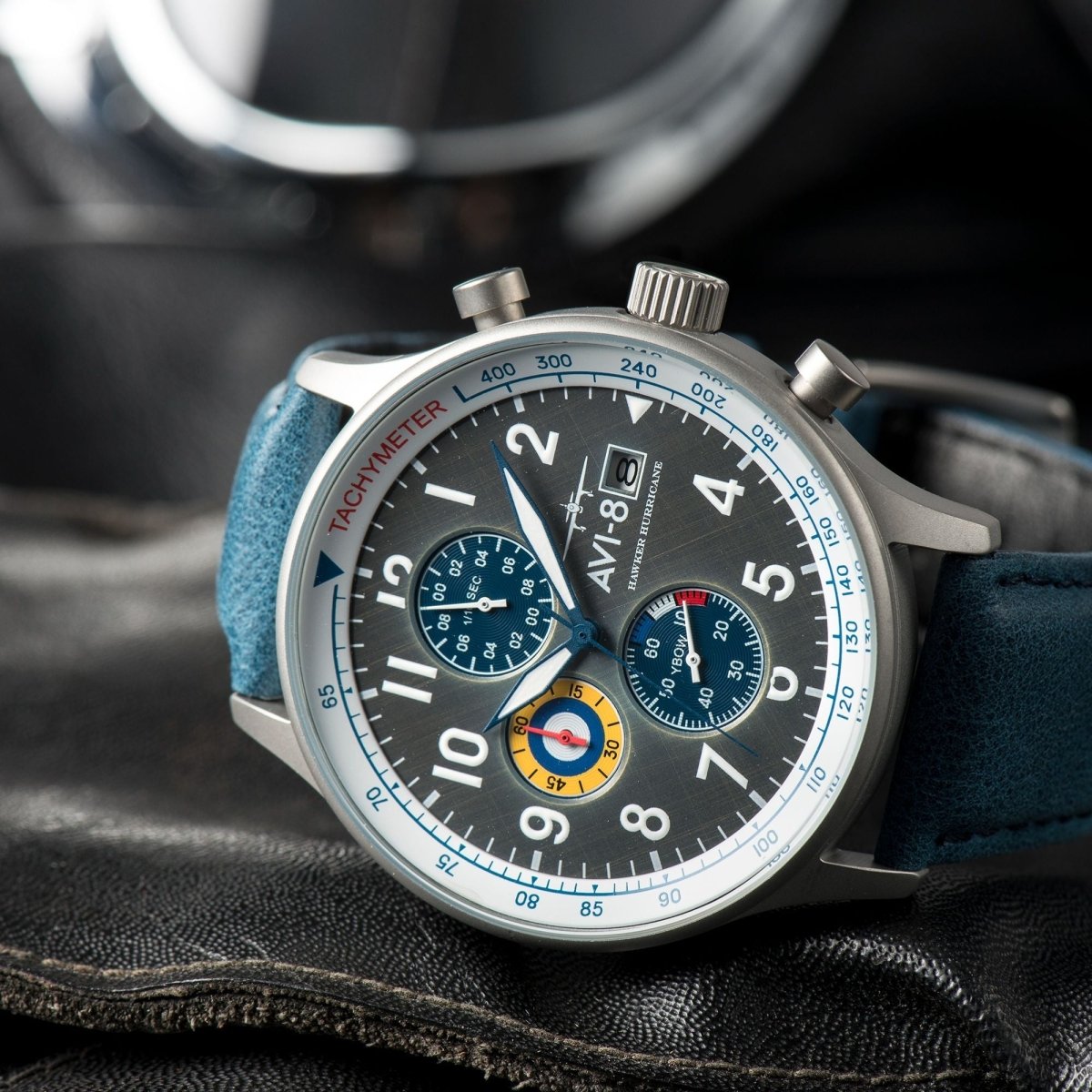 AVI - 8 Hawker Hurricane Classic Chronograph Pennant Blue Av 4011 0F | TIME Watches