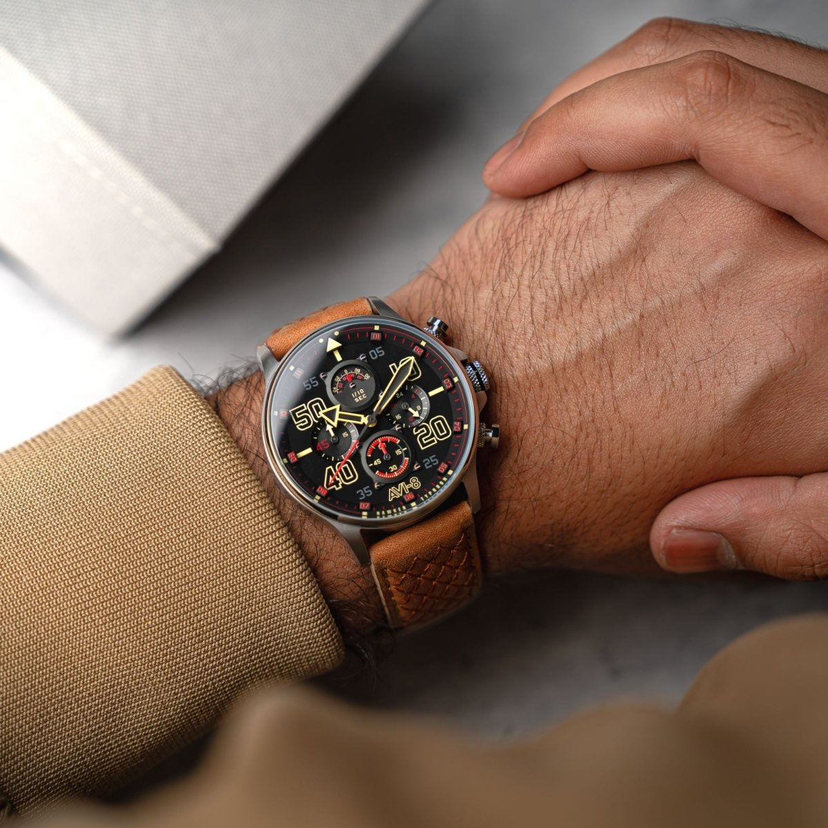 AVI - 8 Hawker Typhoon Coningham Chronograph Baldwin Av 4093 0B | TIME Watches