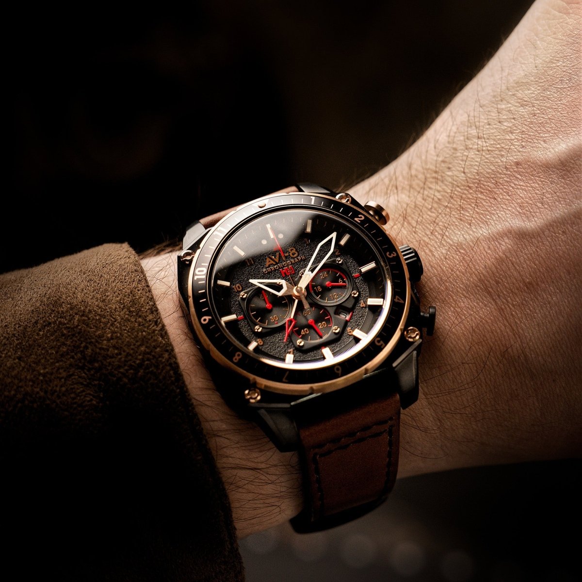 AVI - 8 Jade Black | TIME Watches
