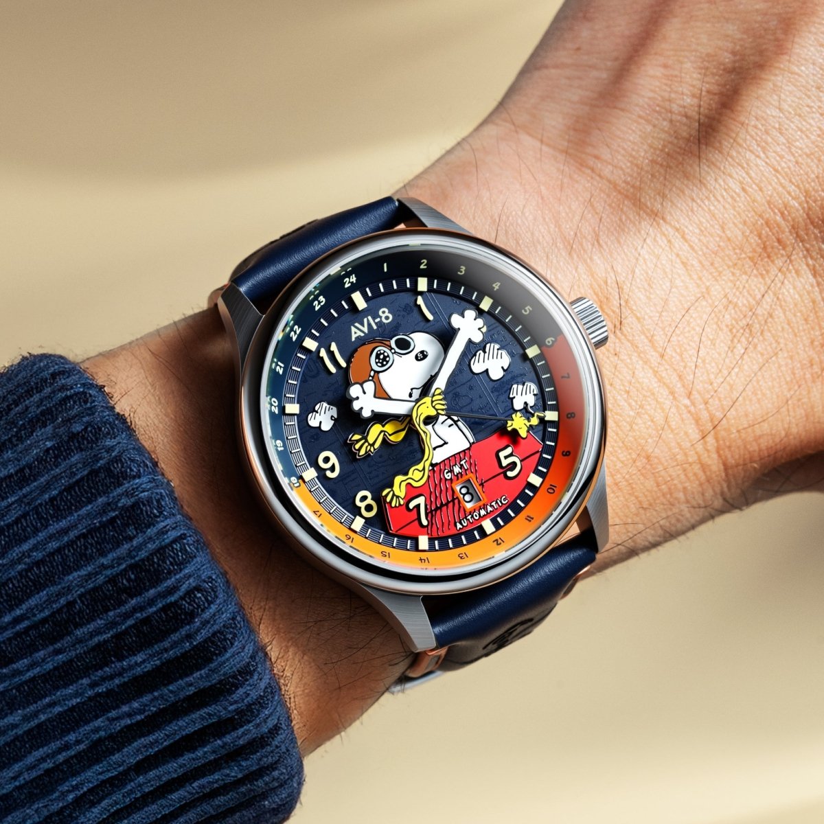AVI - 8 Kent Gmt Automatic Peanuts Snoopy Flying Ace Limited Edition Sketchbook Blue | TIME Watches